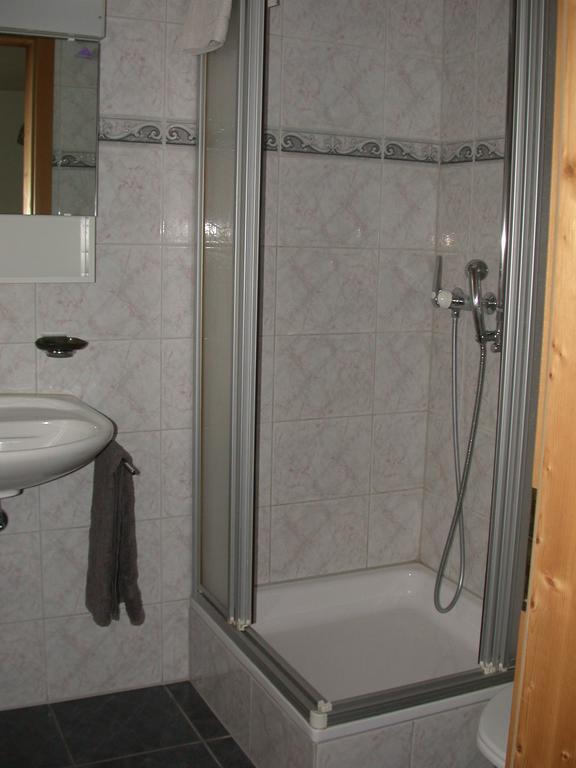 Hotel Reich Thusis Zimmer foto